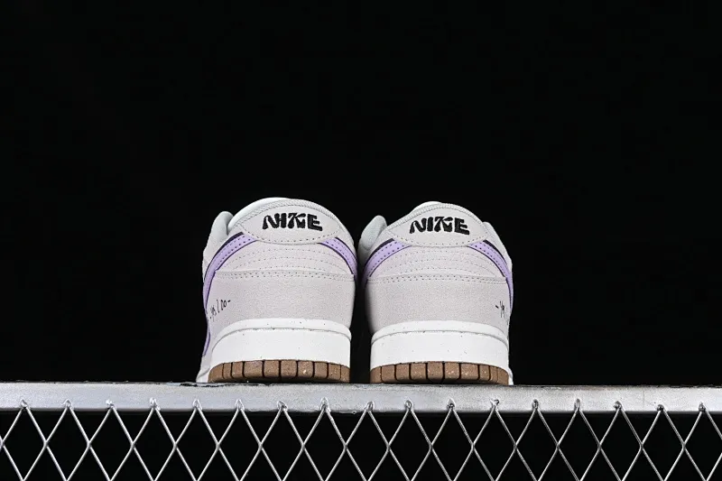 All Categories Nk SB Dunk Series Nk SB Dunk Low Low-top sneakers Cost-effective version Nk SB Dunk Low "85" double hook SB low-top sports and leisure sneakers DO9457-103